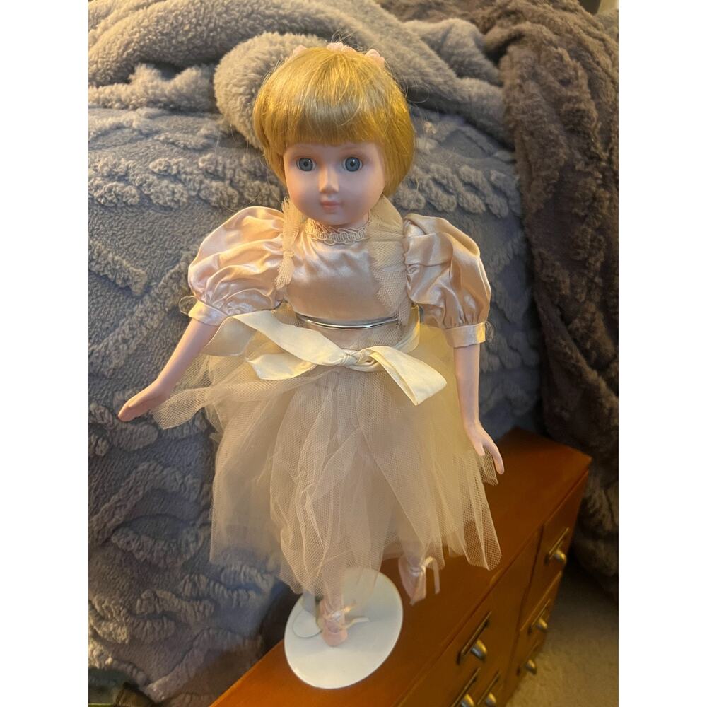 Vintage Porcelain Doll Ballarina from the 90's